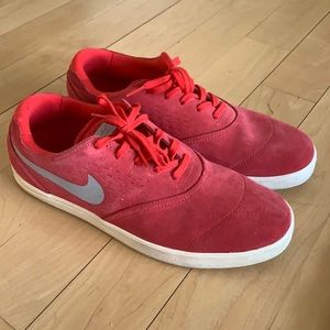 Men’s red Nikes sz 12